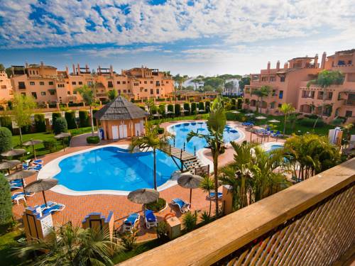 Estepona España Trek código de promoción booking.com