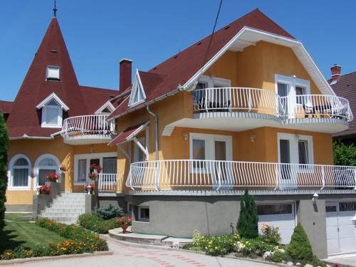 Balatonfüred Hungría Trek código de promoción booking.com