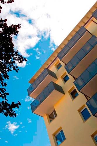Grado Italia Trek código de promoción booking.com