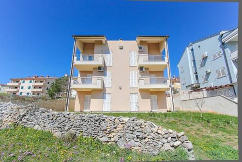 Premantura Croacia Trek código de promoción booking.com