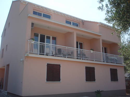 Lumbarda Croacia Trek código de promoción booking.com