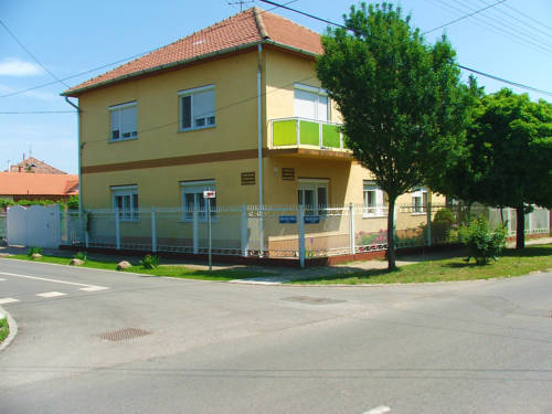 Hajdúszoboszló Hungría Trek código de promoción booking.com