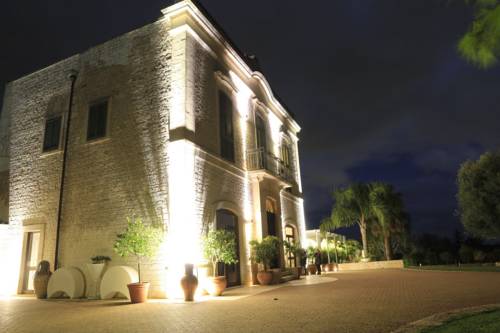 Polignano a Mare Italia Trek código de promoción booking.com