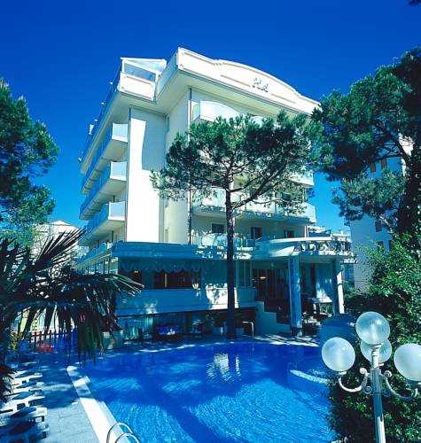 Milano Marittima Italie trek code promo booking.com
