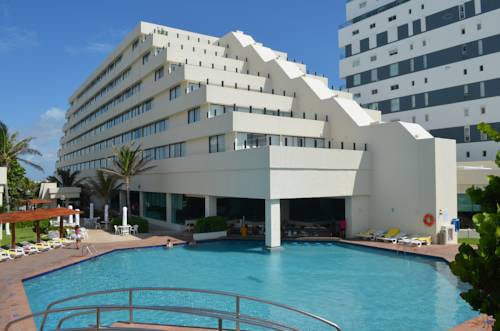Cancun Mexique trek code promo booking.com