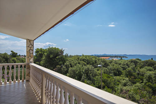 Petrcane Croacia Trek código de promoción booking.com