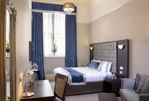 Liverpool Reino Unido Trek código de promoción booking.com
