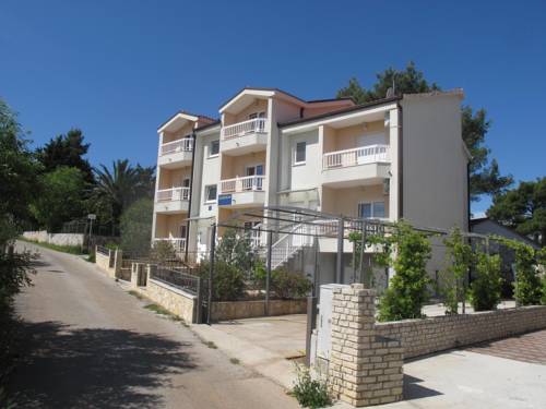 Stari Grad Croatie trek code promo booking.com