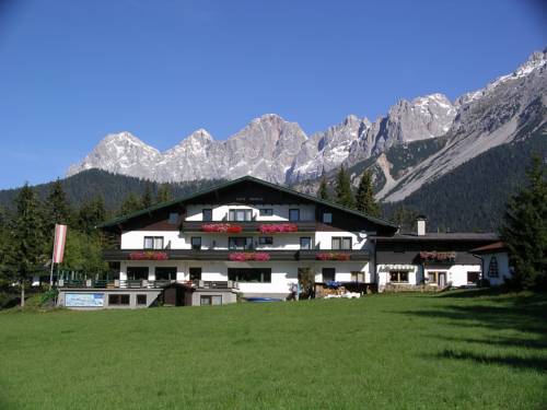 Ramsau am Dachstein Austria Trek código de promoción booking.com