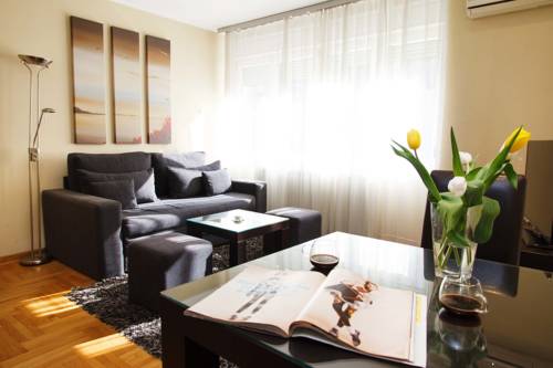 Beograd Serbia Trek código de promoción booking.com
