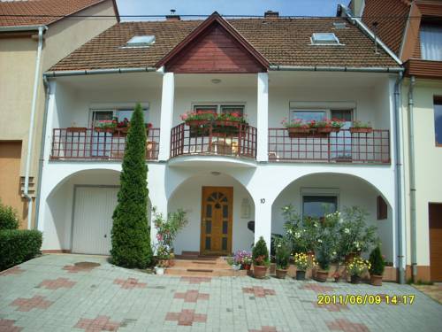 Eger Hungría Trek código de promoción booking.com