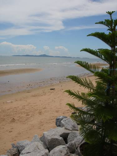Plage de Jomtien Thaïlande trek code promo booking.com