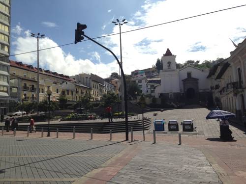 Quito Ecuador Trek código de promoción booking.com