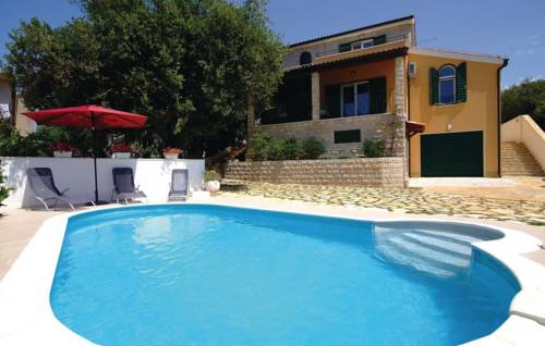 Rogoznica Croacia Trek código de promoción booking.com