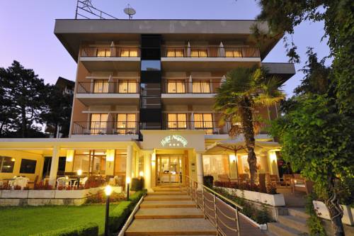 Lignano Sabbiadoro Italia Trek código de promoción booking.com