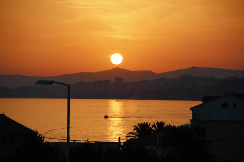 Podstrana Croacia Trek código de promoción booking.com