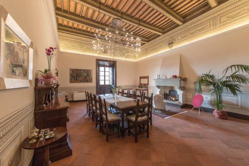 Montepulciano Italia Trek código de promoción booking.com