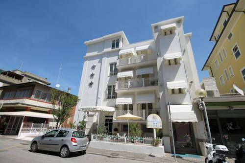 Rimini Italia Trek código de promoción booking.com