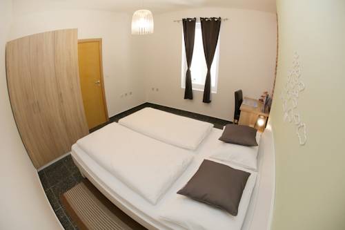 Zadar Croacia Trek código de promoción booking.com