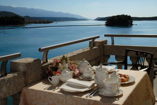 Rab Croacia Trek código de promoción booking.com