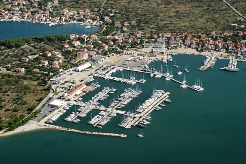 Murter Croacia Trek código de promoción booking.com